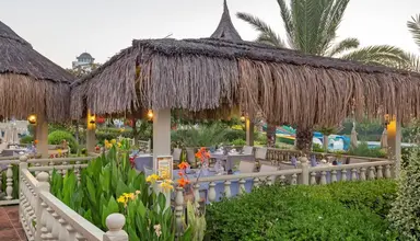 Royal Holiday Palace