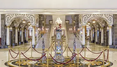 Royal Holiday Palace