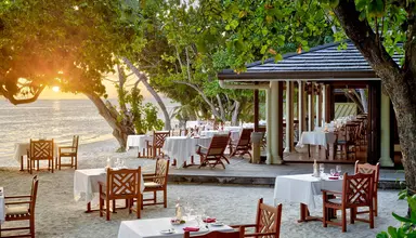 Royal Island Resort & Spa