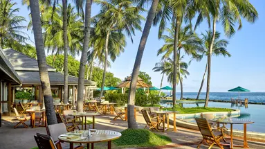 Royal Island Resort & Spa