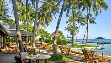 Royal Island Resort & Spa