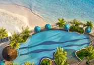 Royal Island Resort & Spa