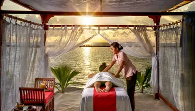 Royal Island Resort & Spa