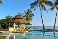Royal Island Resort & Spa