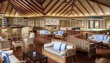 Royal Island Resort & Spa