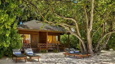 Royal Island Resort & Spa