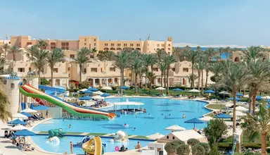 Royal Lagoons Aqua Park Resort & Spa