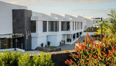 Royal Marina Suites