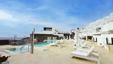 Royal Marina Suites