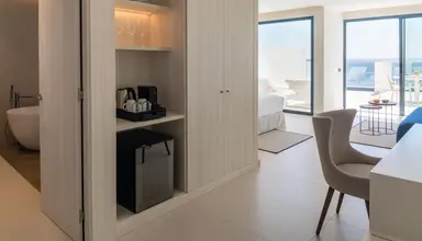 Royal Marina Suites