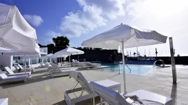 Royal Marina Suites