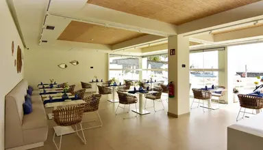 Royal Marina Suites