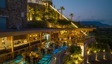 Royal Marmin Bay Boutique & Art