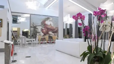 Royal Marmin Bay Boutique & Art