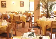 Royal Mirage De Luxe