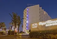 Royal Mirage