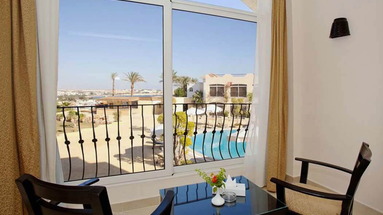 Royal Oasis