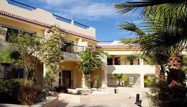 Royal Oasis