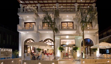 Royal Palace Resort & Spa