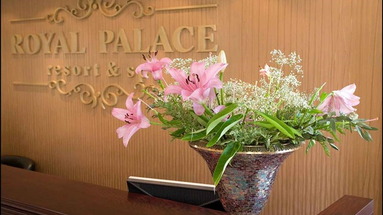 Royal Palace Resort & Spa