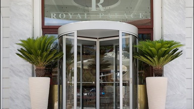 Royal Palace Resort & Spa