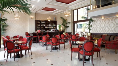 Royal Palace Resort & Spa