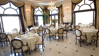 Royal Palace Resort & Spa