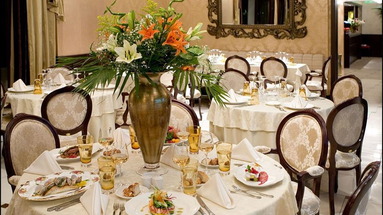 Royal Palace Resort & Spa