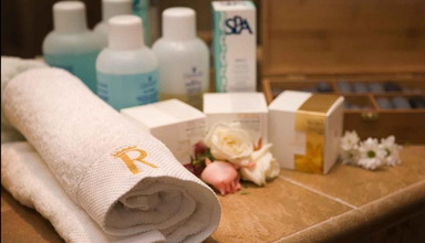 Royal Palace Resort & Spa