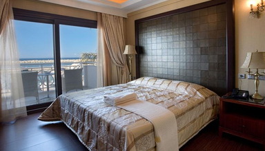 Royal Palace Resort & Spa