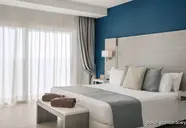 Royal Palm Resort & Spa