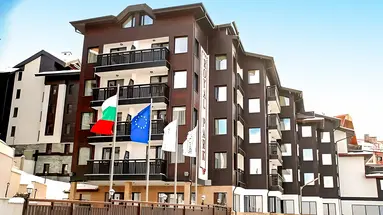 Royal Park Apartments