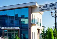 Royal Park & Spa