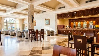 Royal Regency Club
