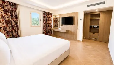 Royal Regency Club