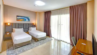 Royal Regency Suites