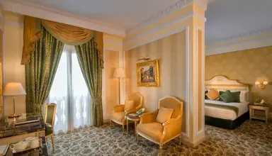 Royal Rose (Abu Dhabi)