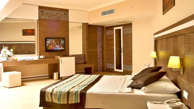Royal Roxy Resort