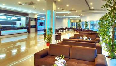 Royal Roxy Resort