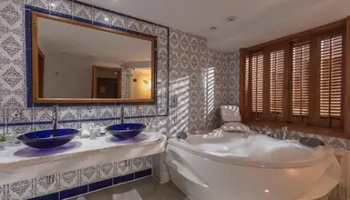Royal Savoy