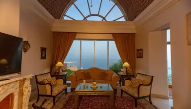 Royal Savoy