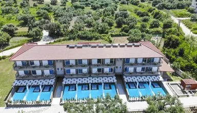 Royal & Suites (Polichrono)