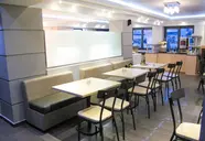 Royal & Suites (Polichrono)