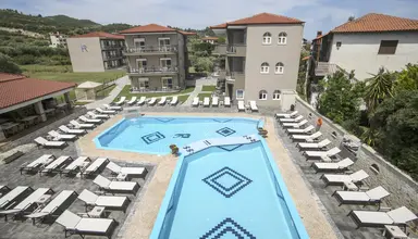 Royal & Suites (Polichrono)