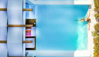 Royal & Suites (Polichrono)