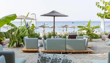 Royal & Suites (Polichrono)
