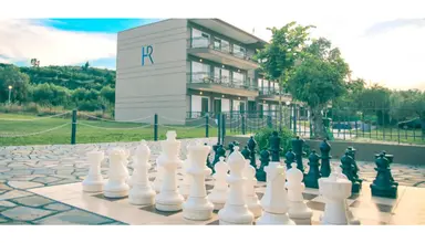 Royal & Suites (Polichrono)