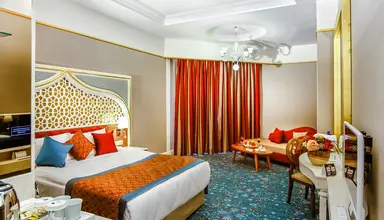 Royal Taj Mahal