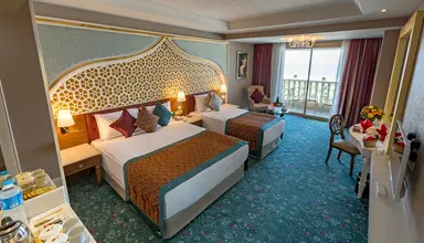 Royal Taj Mahal