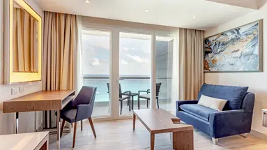 Royalton CHIC Cancun